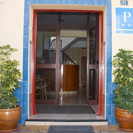 Pension La Palma El Puerto de Santa Maria Luaran gambar
